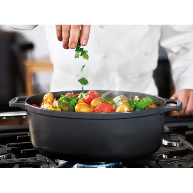 Cerf Dellier Le Chasseur cocotte ovale avec couvercle noire 17 cm Best