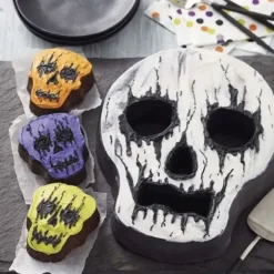 Cerf Dellier Moule à gâteau Crâne Halloween 3D Wilton
