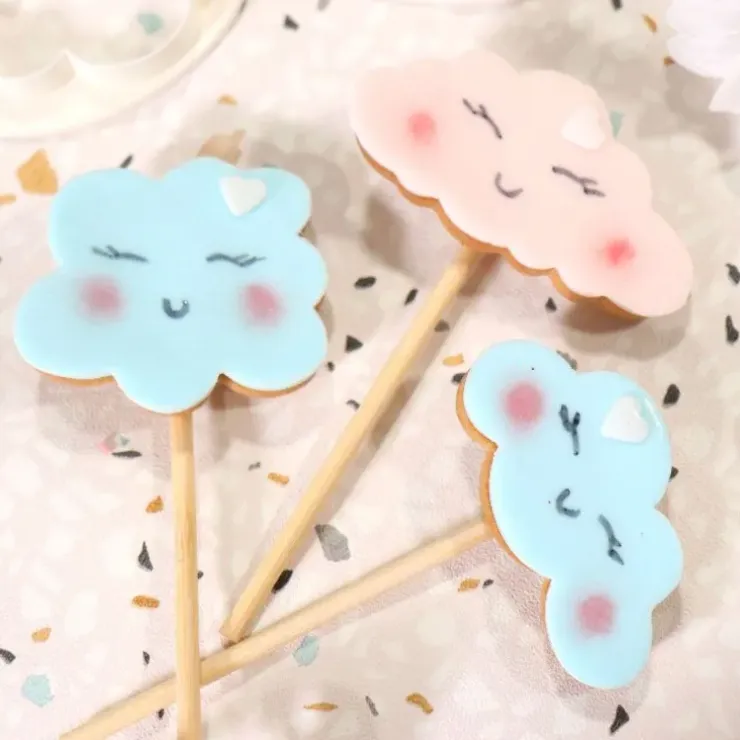 Cerf Dellier Pâte à sucre bleu ciel 250 g - DDM 12/24 Discount