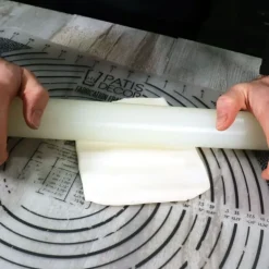 Cerf Dellier Rouleau à pâtisserie anti-adhérent 50 cm Hot
