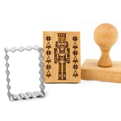 Cerf Dellier Tampon à biscuit bois Casse Noisette + découpoir rectangle Sale